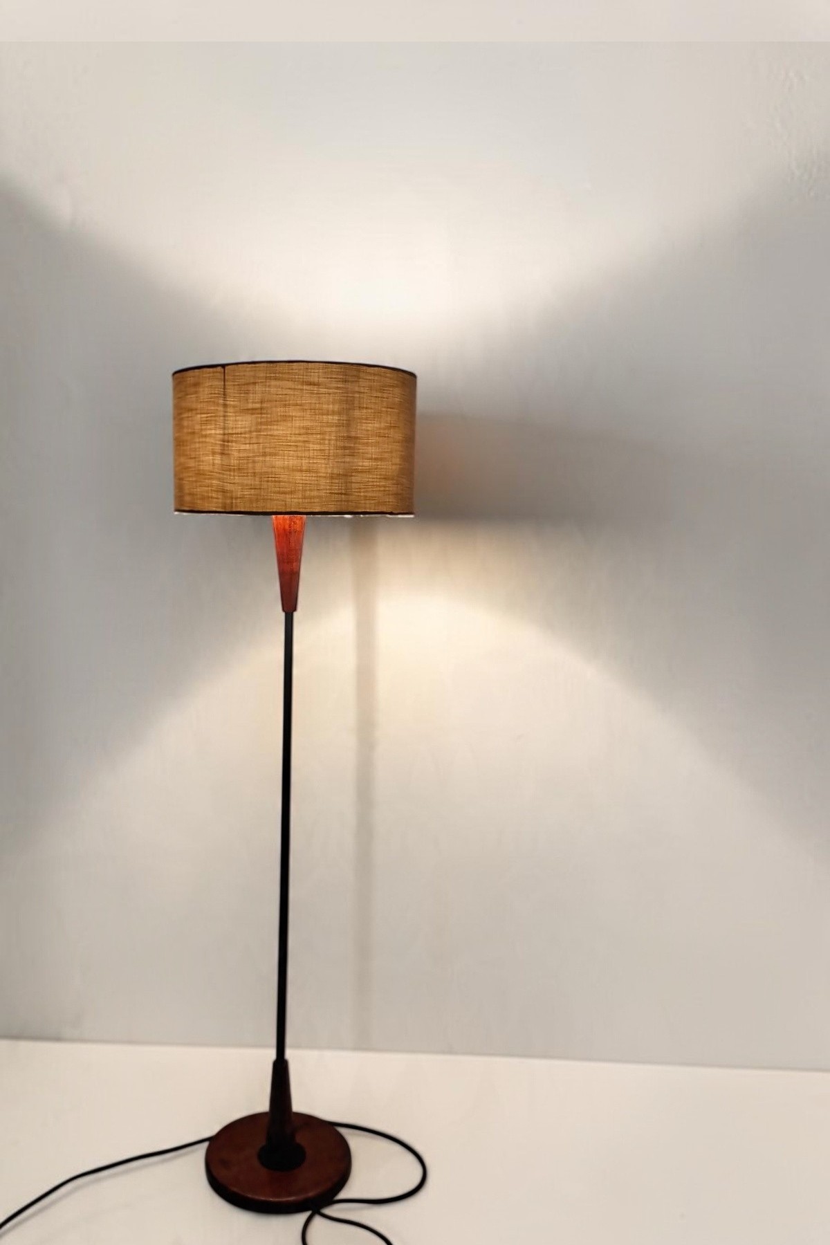 Penumbra Beige — main photo