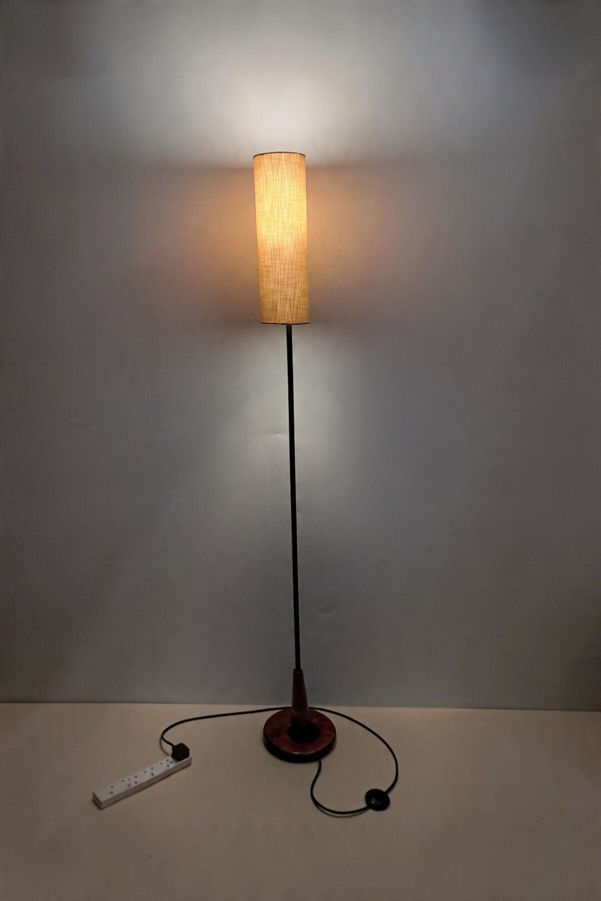 Umbra Beige — main photo